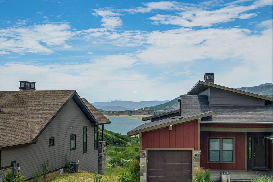 Lake & Mountain Views