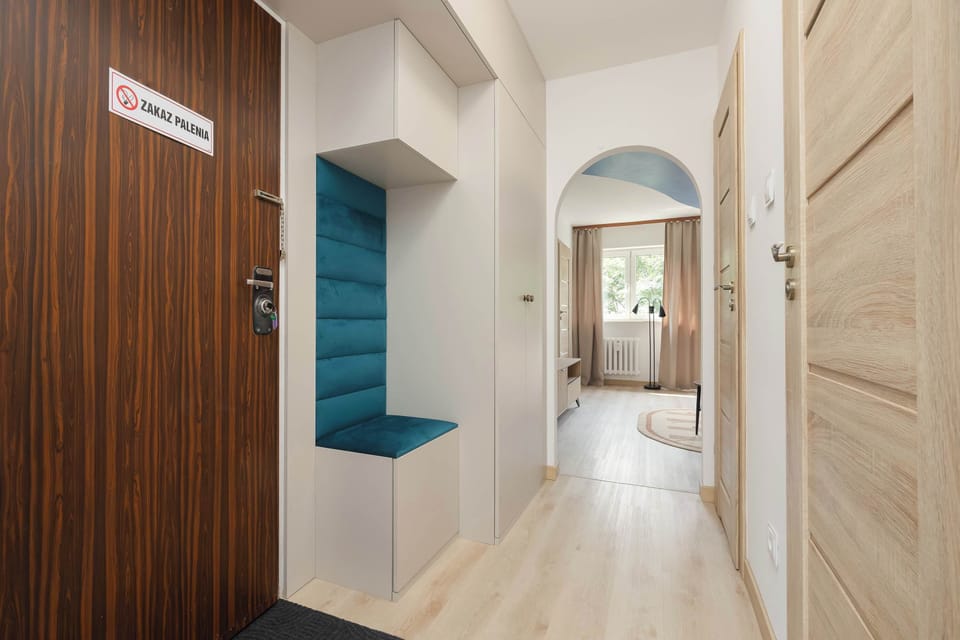 A bright entrance hallway with plenty of storage space. It offers a warm welcome from the moment you arrive.