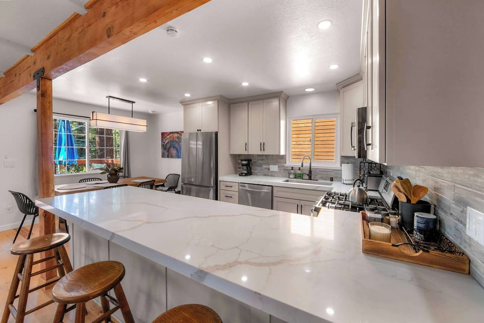 Enjoy casual meals and morning coffee at the kitchen counter