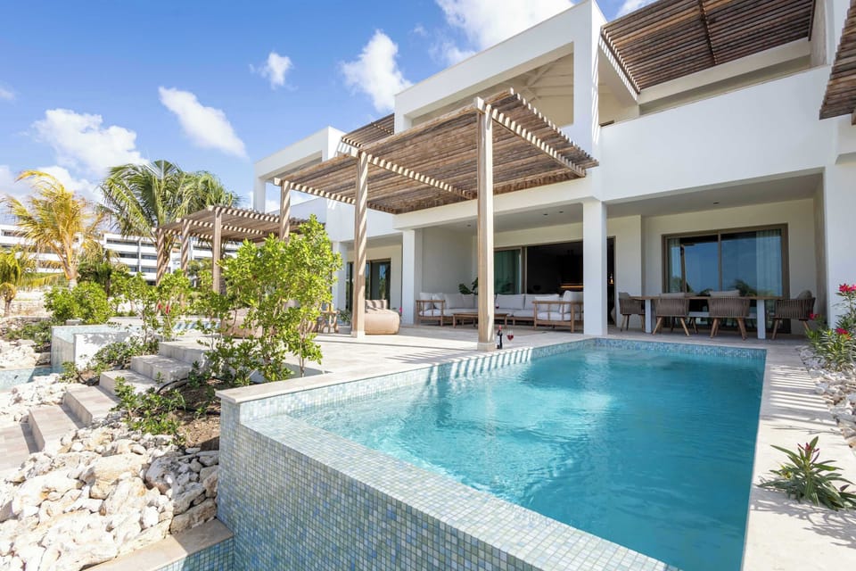 Private Pool