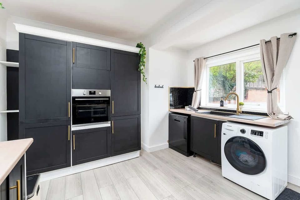 Cozy and fully equipped kitchen