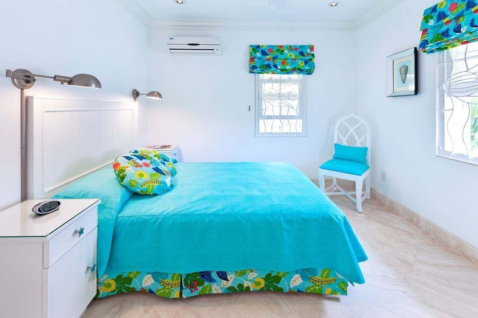 Still Fathoms - Bedroom 3
