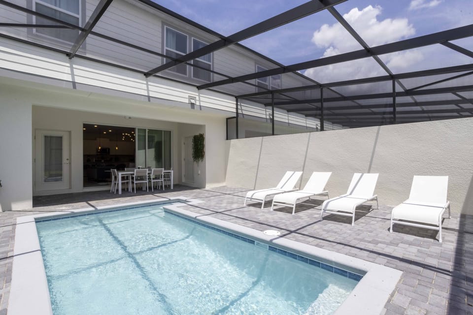 07-227JettyWay-windsorisland-1050