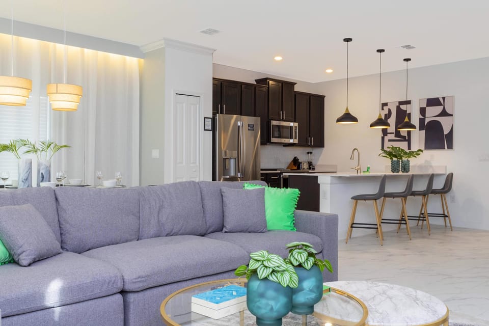 13-1038SplashShotPlace.CHAMPIONSGATE(65)