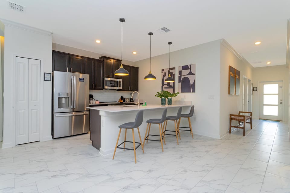 13-1038SplashShotPlace.CHAMPIONSGATE(44)