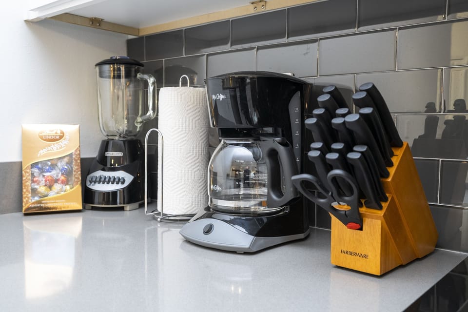 Fully equipped kitchen
