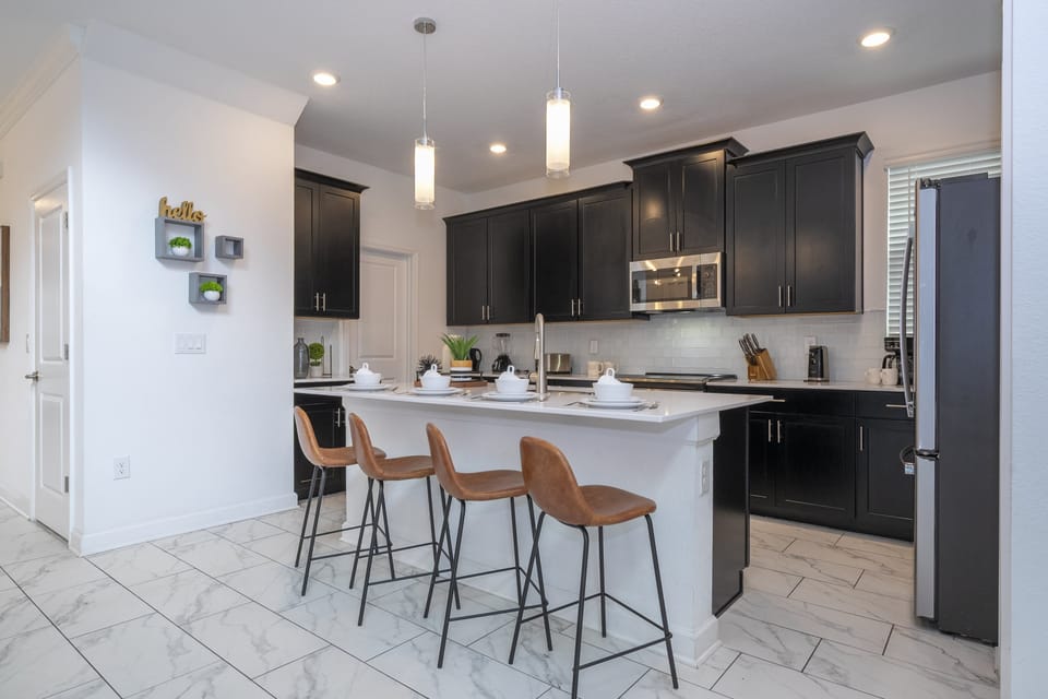 Fully equipped kitchen