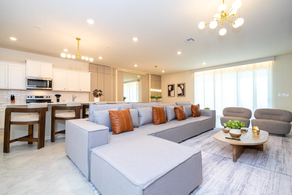 Open Floor Concept Living & Dining