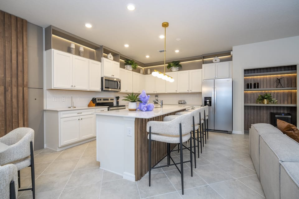 Open Floor Concept Living & Dining w/ Luxury furnishing