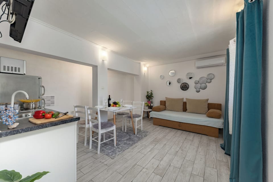 Living and dining room