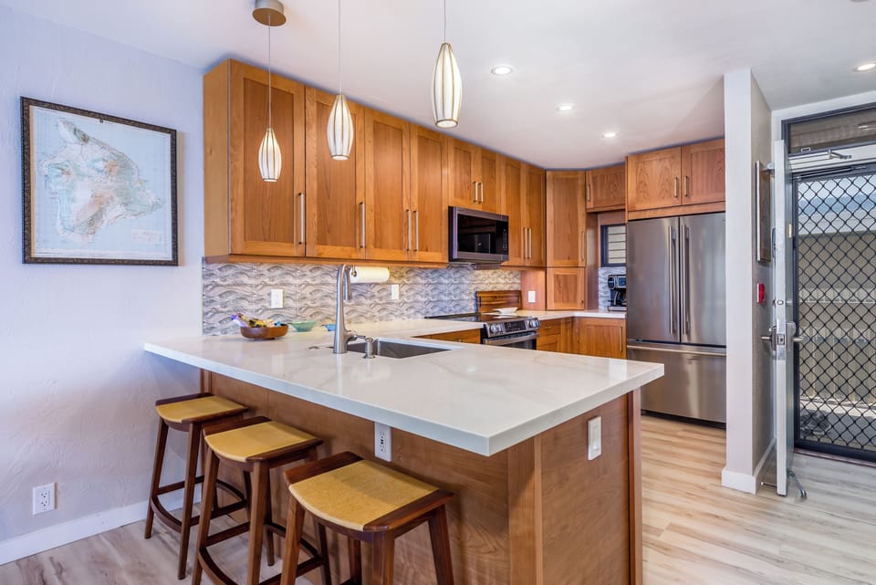 New fully-featured kitchen