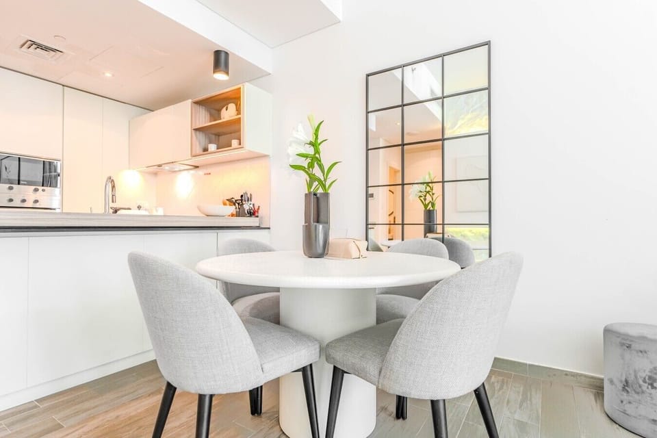 8- Dining Area_6