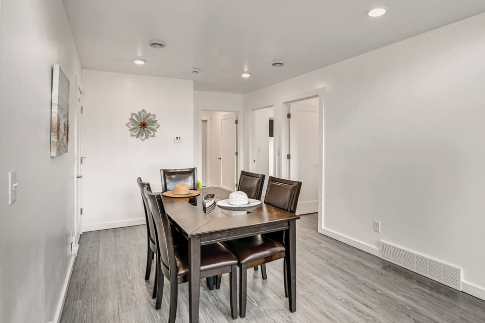 Dining Area | 1st Floor