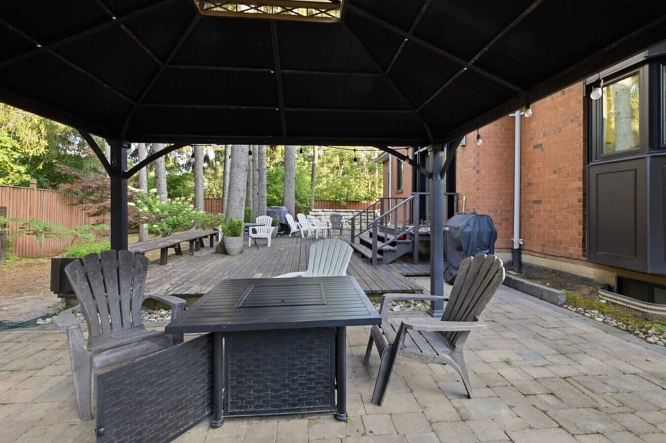 Gazebo Lounge with Fire Table