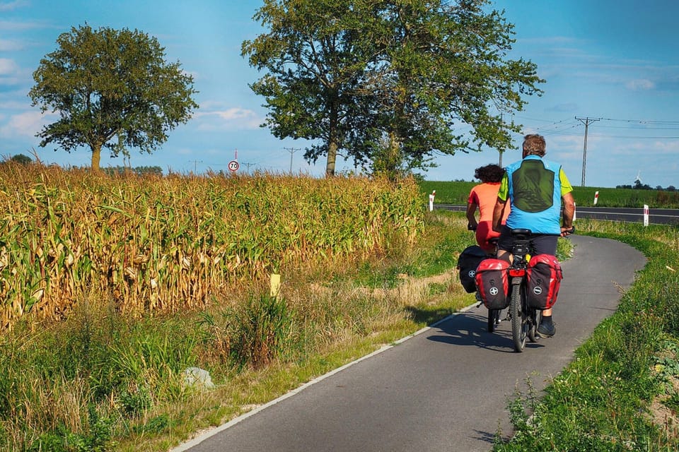Surroundings [summer] (1-5 km)