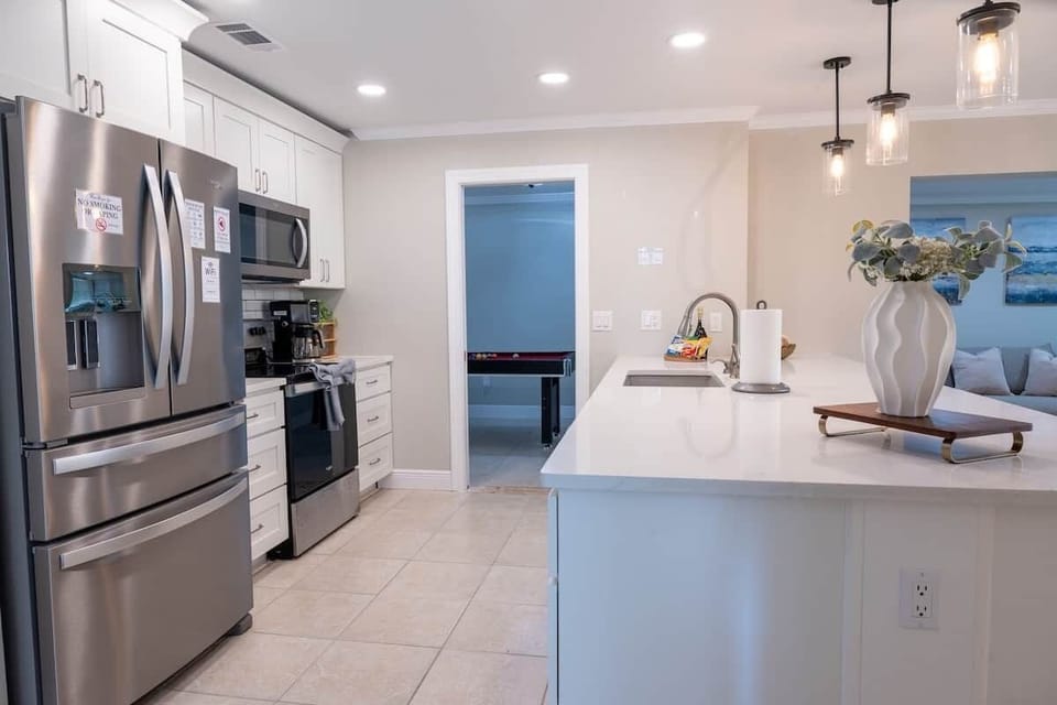 Gourmet Kitchen with Everything you Need