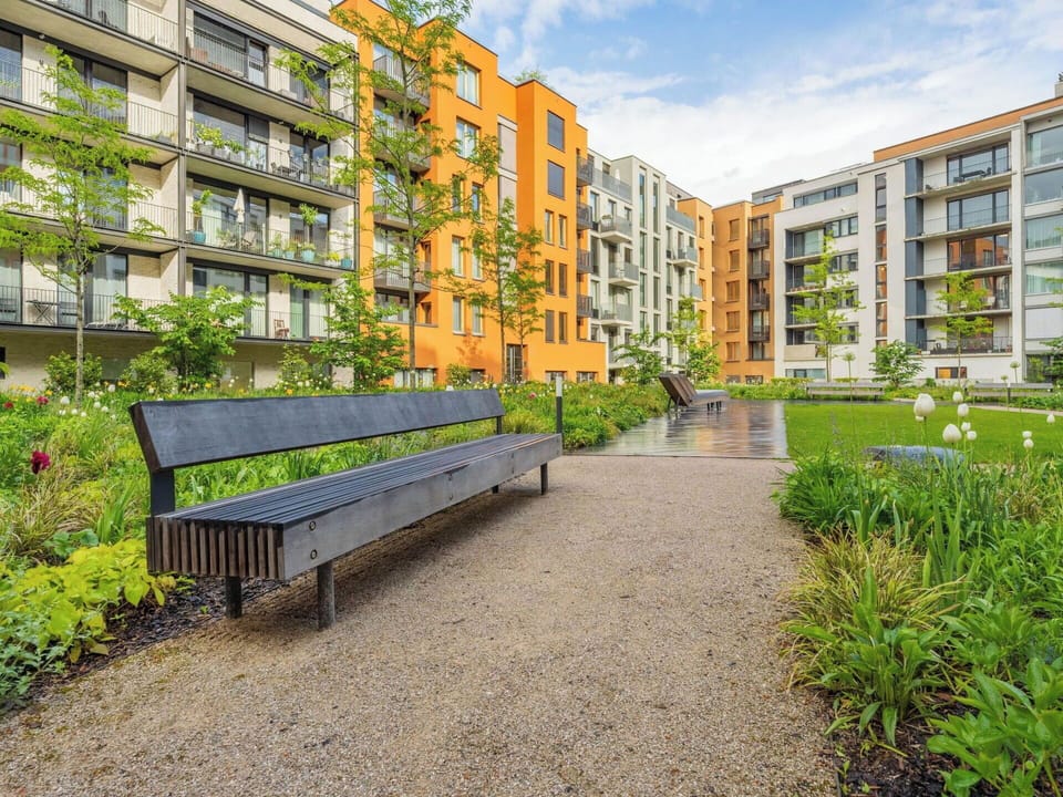 Residential Area, Apartment, City, Neighbourhood, Condominium, Human Settlement, Mixed-Use, Garden, Suburb
