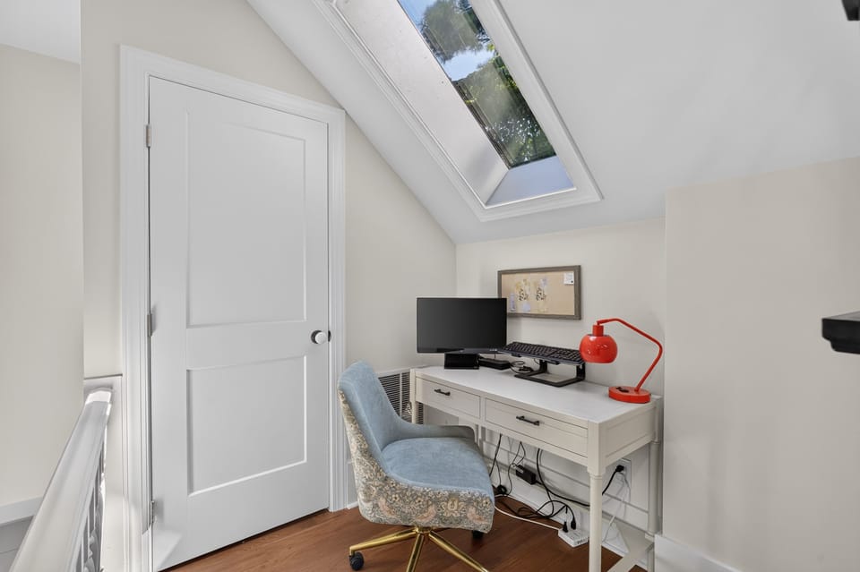 Work Station (Back Side)