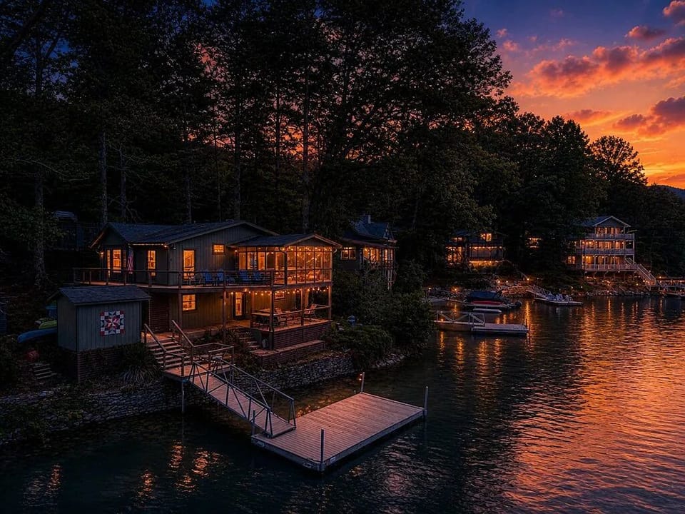 House from water_night