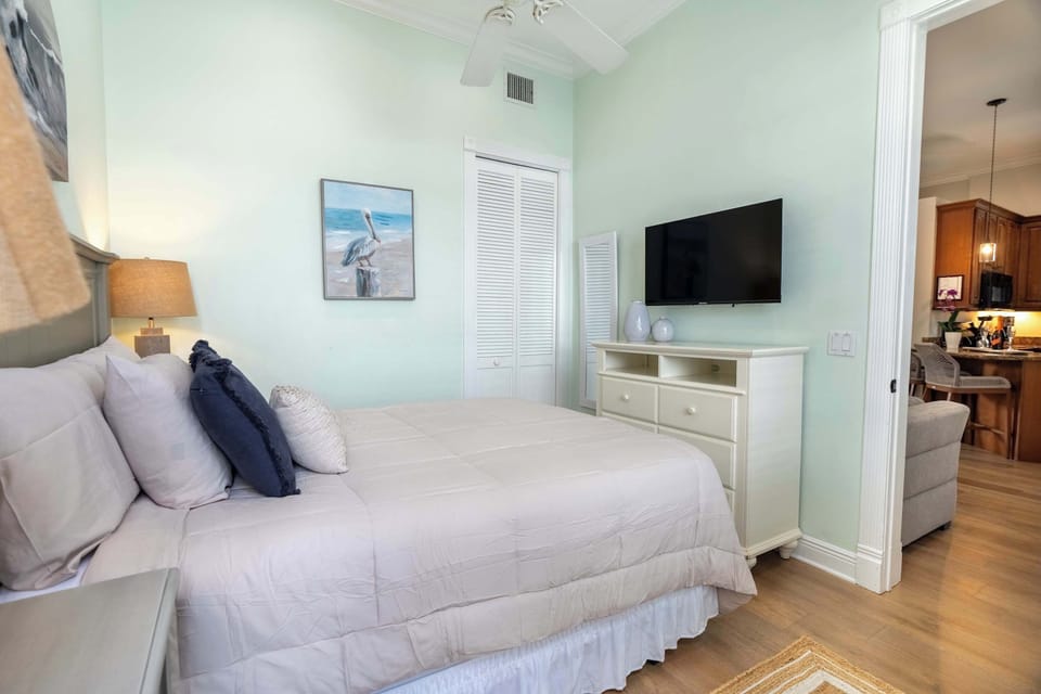 Four Total Bedrooms (3 Queens and 1 King) with Two Luxury Bathrooms with Smart TV's and Roku Guest Mode