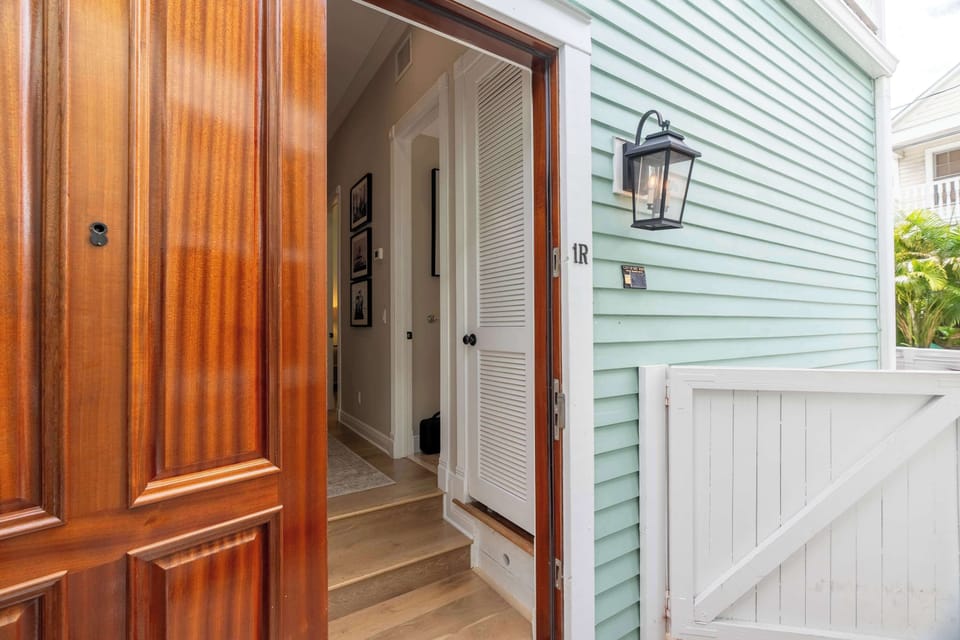 Outside Entrance to Private Patio