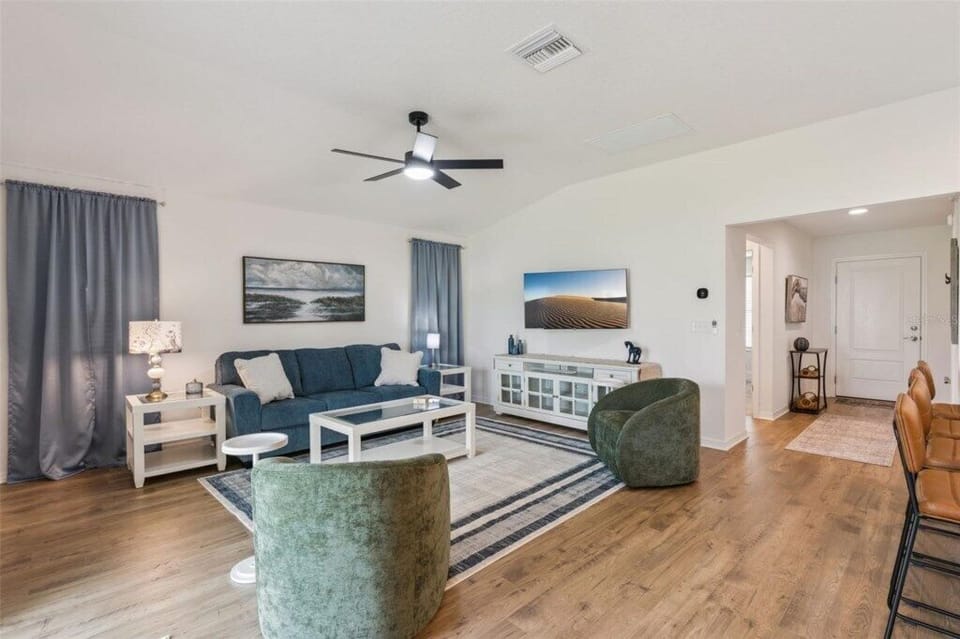 LivingRoom