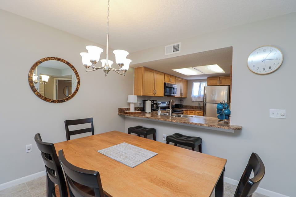 St. Augustine Beach Vacation Rentals Dining Room