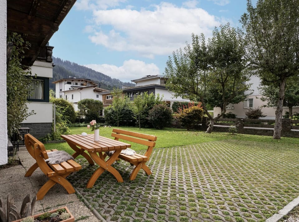 Westendorf vacation rental with garden views and a quiet setting for family trips, couples’ stays, hiking, biking and SkiWelt holidays.