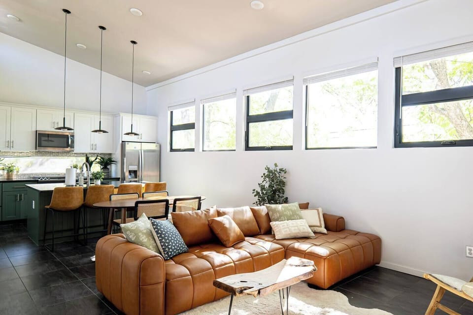 Living Room with large couch and plenty of seating
