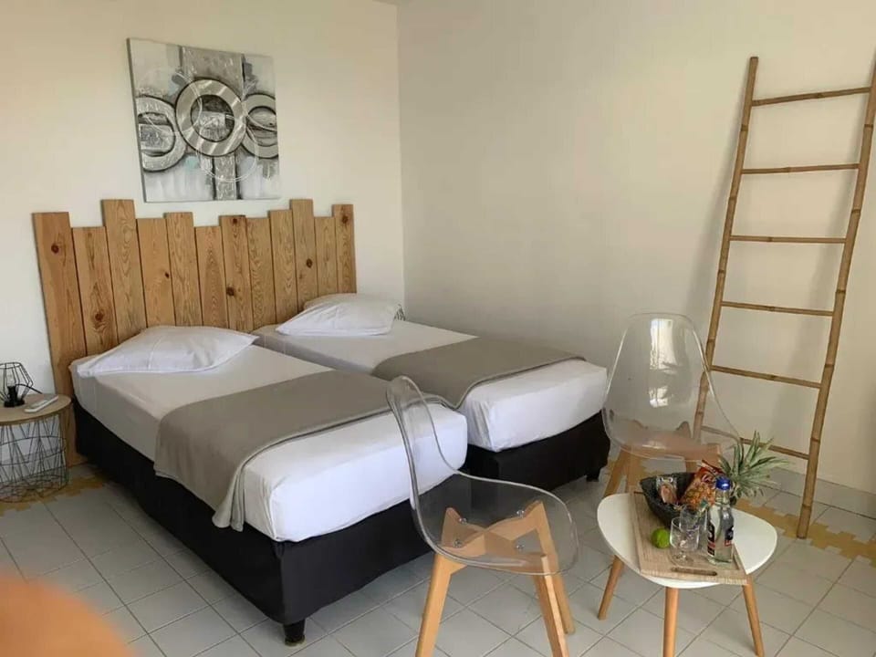 Single bed