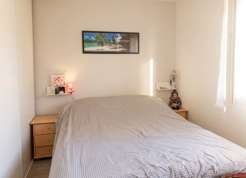Double bed