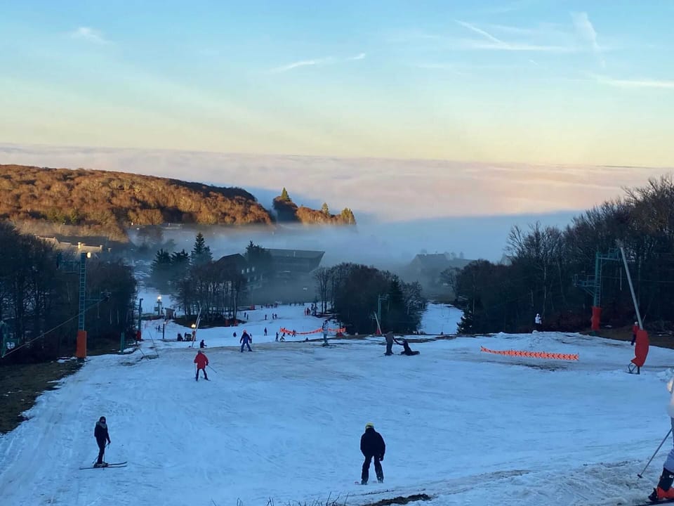 Snow and ski sports