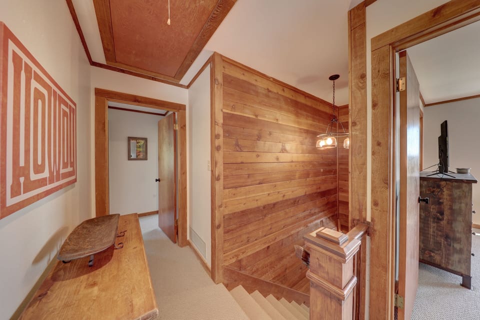 Stairs to all bedrooms and baths