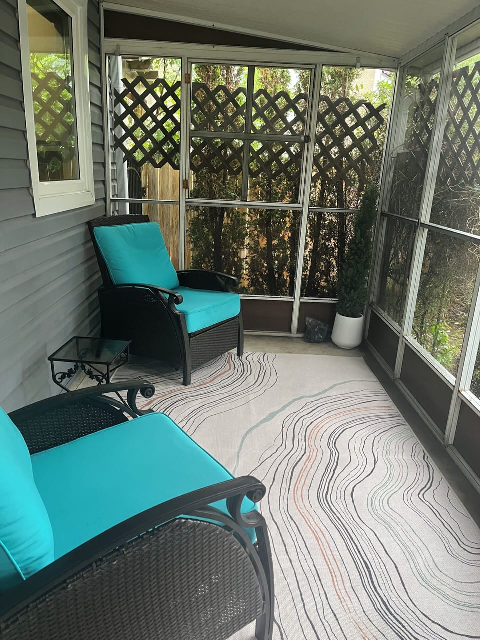 Enclosed back porch, just off kitchen