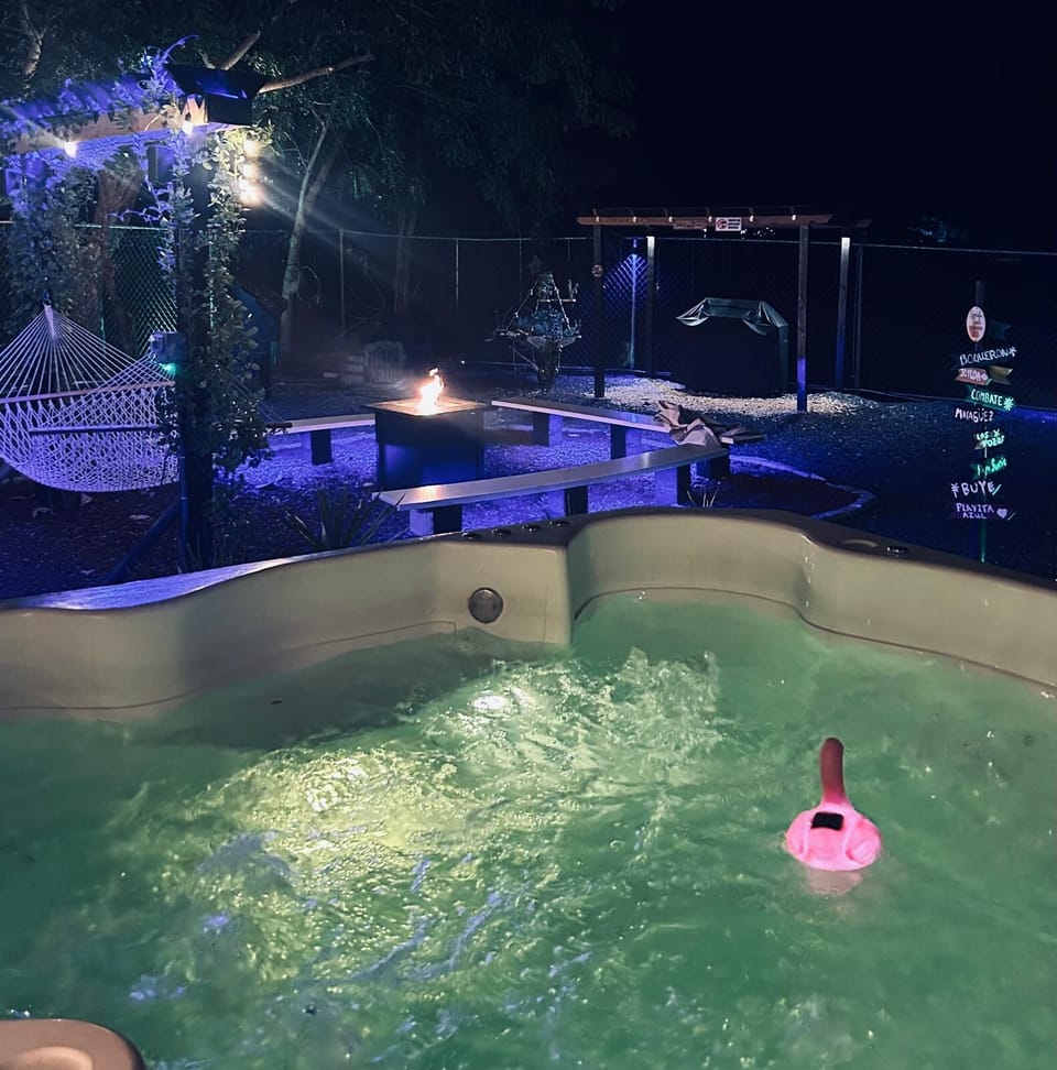 Outdoor spa tub