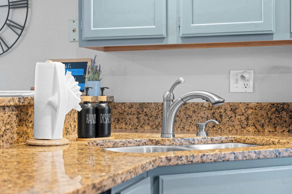 Kitchen sink