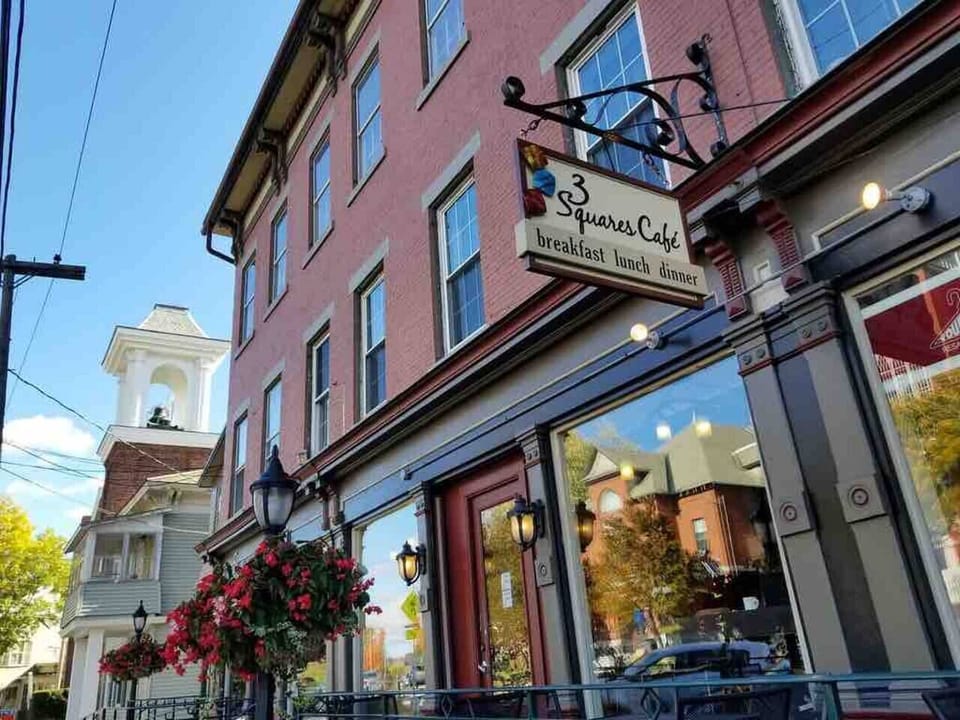 3 squares Cafe. Great lunch and breakfast!!