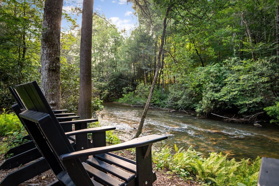 Nature's front-row seat. Pull up an Adirondack chair, listen to Fightingtown Creek flow, and let the quiet do the rest.