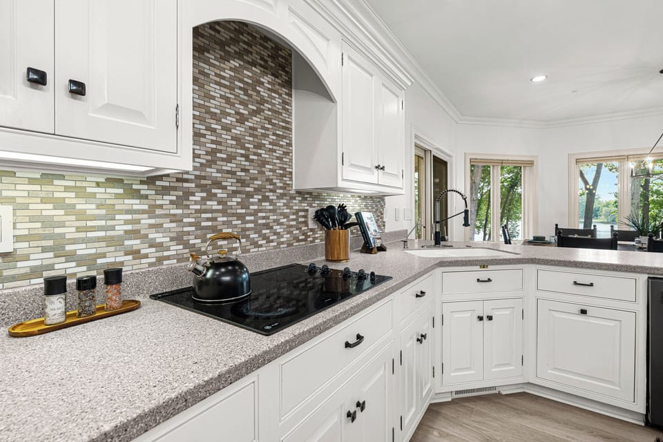 All the best amenities in the kitchen space.