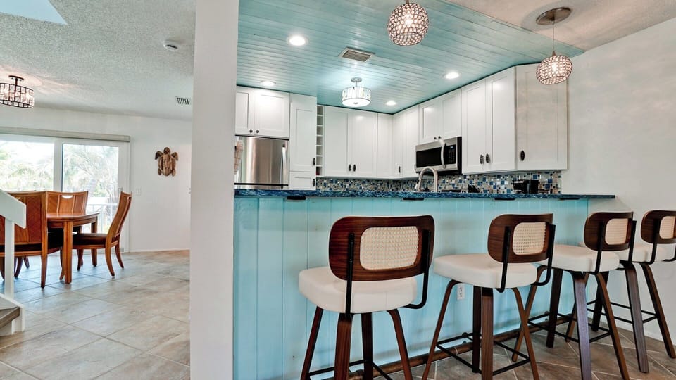 Breakfast Bar