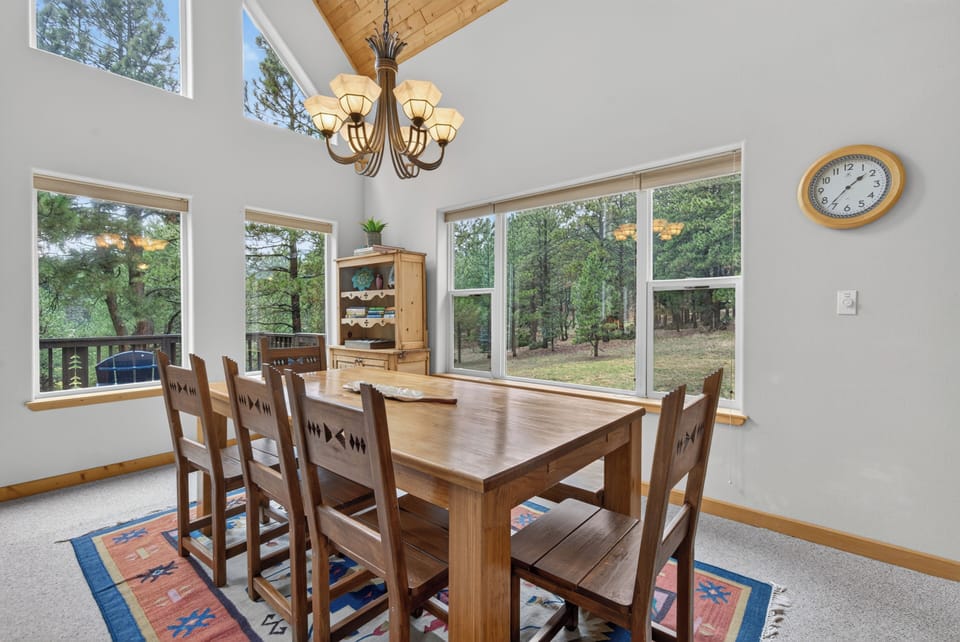 Elk Trail dining