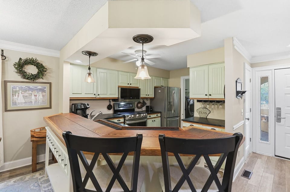 Kitchen Bar