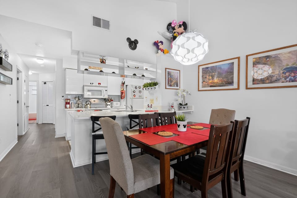 Dining Room, Dining Table, Furniture, Indoors, Table