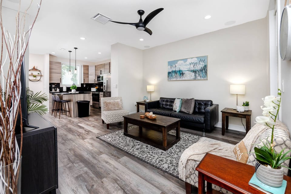 Settle in and unwind after exploring Downtown Tampa, the Riverwalk, and nearby attractions.
