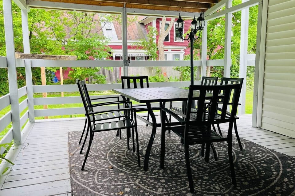 Communal porch