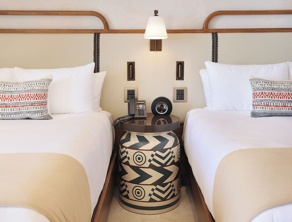 Comfortable Unit with 2 Queen beds. Exact unit will be assigned upon arrival. Views, colors and decor may vary.