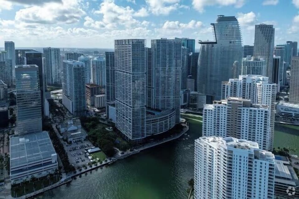 Iconbrickell 01.jpeg