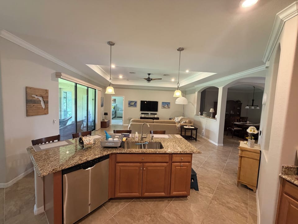 Kitchen into Living room 