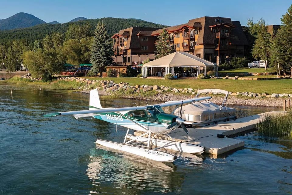 Arrive in style at the dock and start vacation fast.