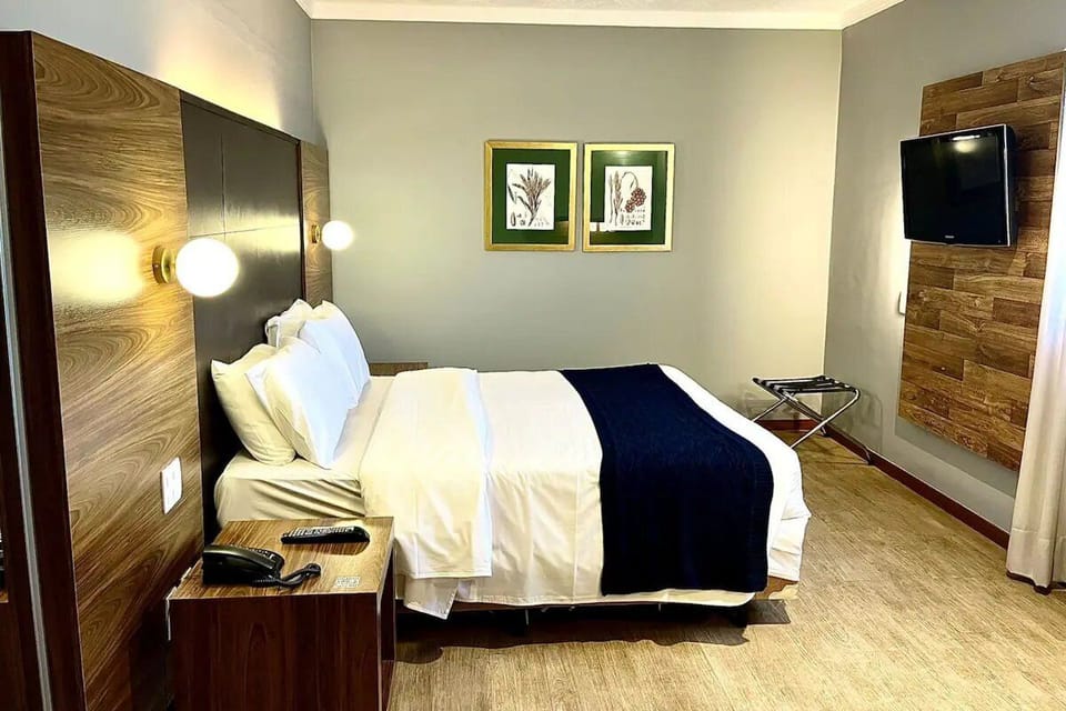 Bedroom. Interior and views may vary based on location and availability.